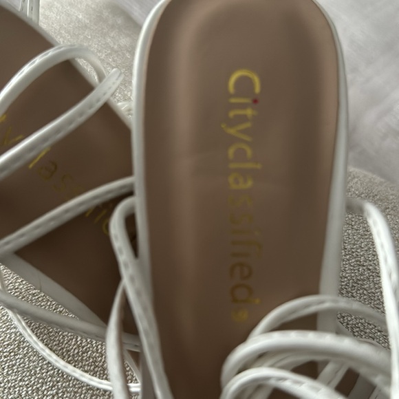 White tie ankle string heels - Picture 3 of 4